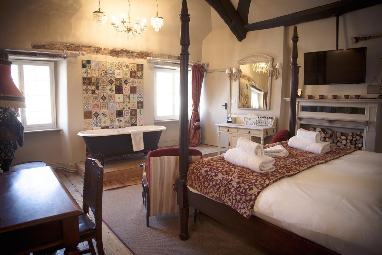 Hotel The White Hart Somerton  Zewnętrze zdjęcie